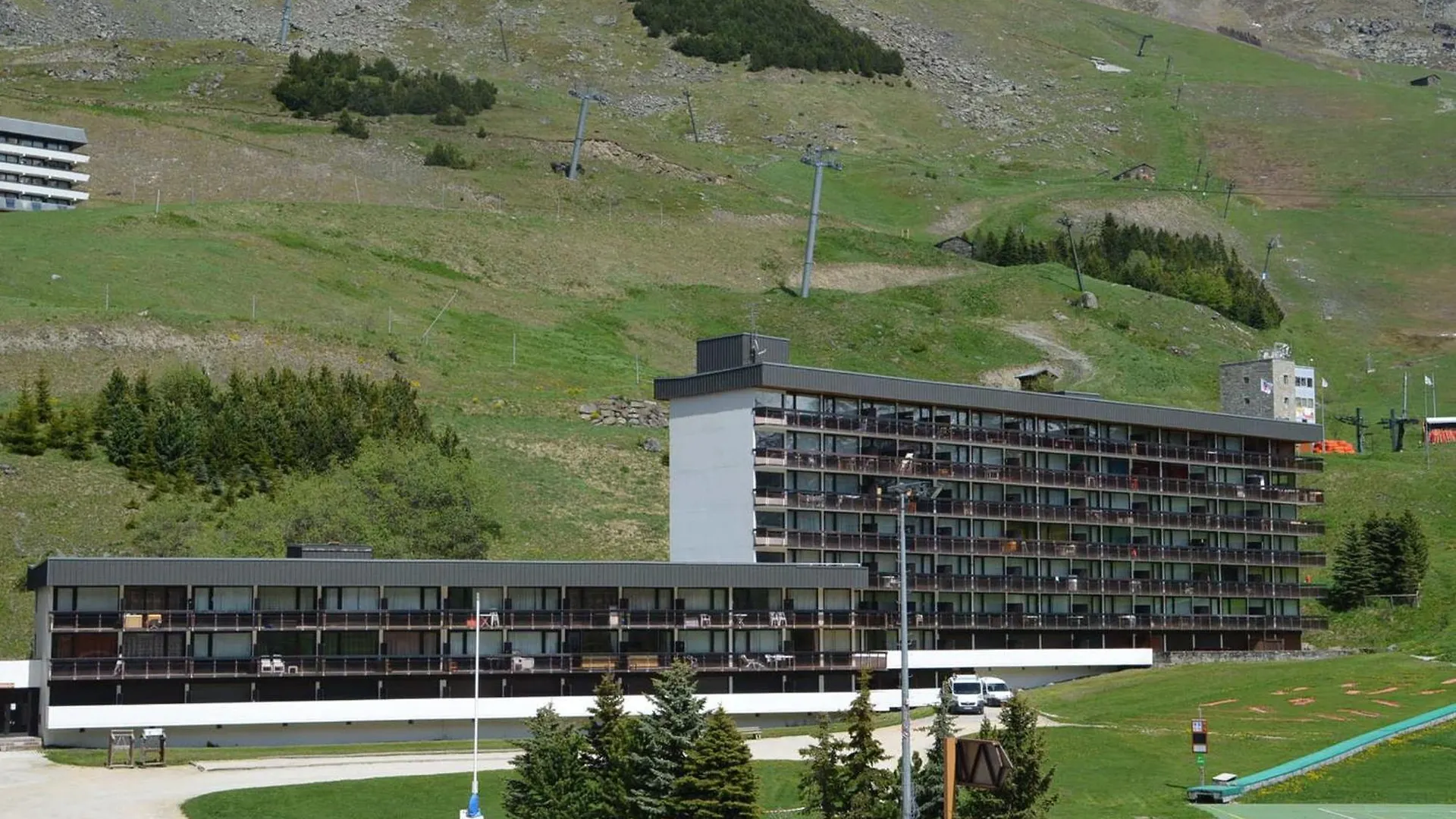 アパート Appartement 6 Pers Avec Balcon Expose Sud, Au Pied Des Pistes Des Menuires, Quartier Croisette - Fr-1-452-210 サン・マルタン・ド・ベルヴィル