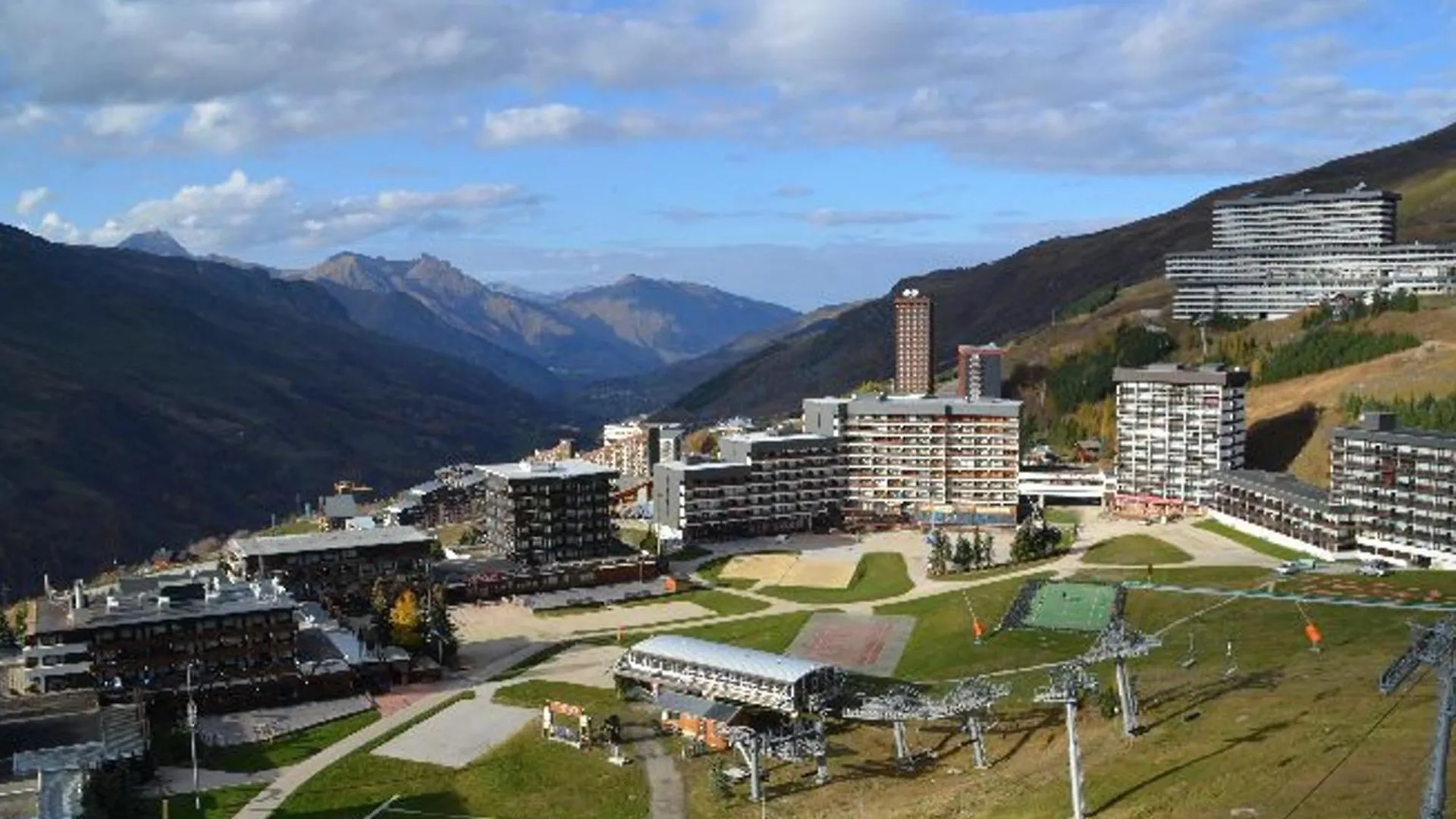 Appartement 6 Pers Avec Balcon Expose Sud, Au Pied Des Pistes Des Menuires, Quartier Croisette - Fr-1-452-210 サン・マルタン・ド・ベルヴィル フランス